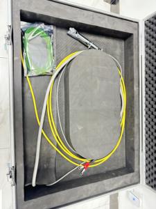 <span class=keywords><strong>Source</strong></span> laser à fibre de petite taille, qualité de faisceau parfaite, refroidissement par air CW monomode CS 3000W 5000W pour l'élimination des obstacles, travaux en extérieur - Product Image 6