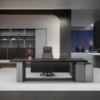 Bureau de direction électrique moderne de luxe à hauteur réglable avec armoire latérale, table de direction intelligente en L pour PDG, assis-debout