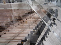 Piano professionnel de luxe en cristal acrylique transparent mécanique à 88 touches de haute qualité à prix compétitif