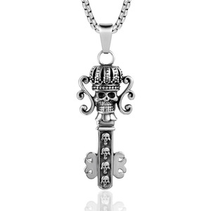 Pendentif clé couronne de crâne en acier inoxydable, collier pour homme, charme tendance et cool SP234 - Product Image 1