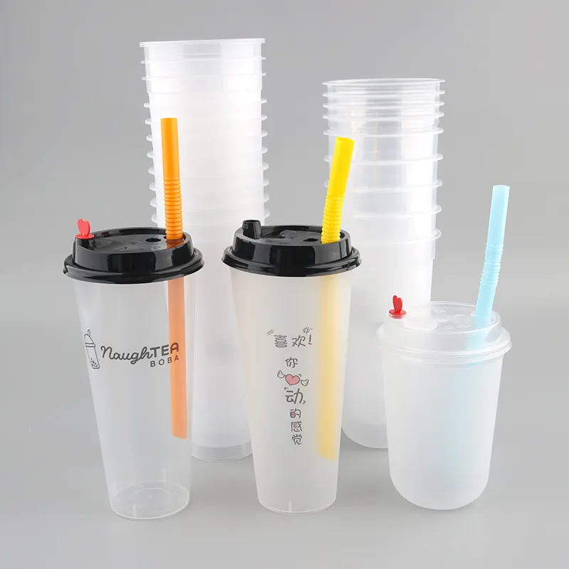 Taza Boba de plástico transparente impresa personalizada de alta calidad con tapa disponible en tamaños de 12-24oz hecha con material PP PET duradero