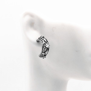 Pendientes yunnique con forma de media luna, acero de titanio, huecos, con incrustaciones de circonita, diseño geométrico blanco y negro - Product Image 4