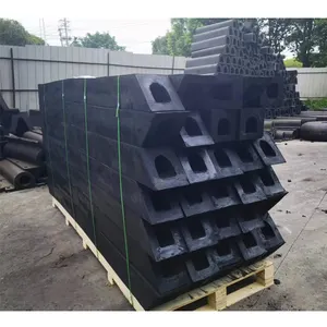 Strip Pneumatic Marine Rubber Fender Square Shape Marine Fender Used In A Ship