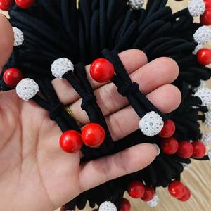 Élastique à cheveux S216 avec perles rouges et boule de diamant blanc, Bijoux en gros à 1 Yuan, Bijoux populaires, Bandeau mignon, Élastique à cheveux avec perles rouges - Product Image 3