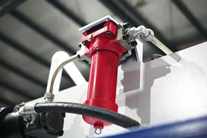 Presse plieuse hydraulique CNC série MYT 2500 mm 63T rouge et blanc pour tôles avec <span class=keywords><strong>DELEM</strong></span> <span class=keywords><strong>DA</strong></span> <span class=keywords><strong>58T</strong></span> - Product Image 4