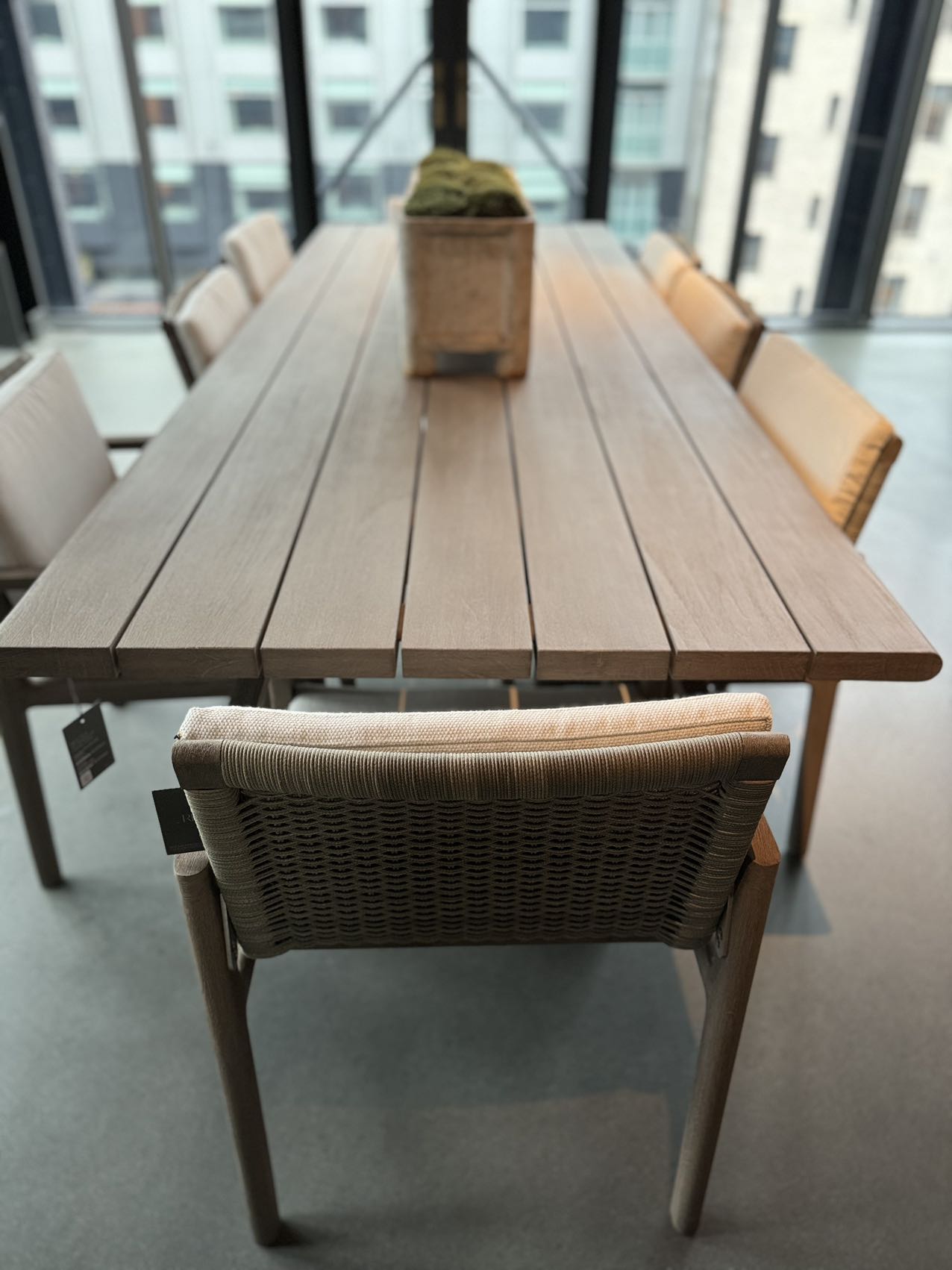 2024 Modern Patio solid   teak Garden  luxury  Outdoor  Dinning Table Set With Chairs