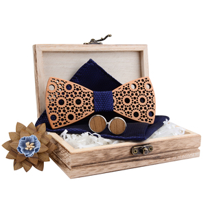 Nœud <span class=keywords><strong>papillon</strong></span> classique en <span class=keywords><strong>bois</strong></span> 3D fait main pour homme avec pochette de costume assortie et boutons de manchette, en coffret - Product Image 1