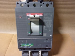 SACETMAXXT5L600 เซอร์กิตเบรกเกอร์ 600A 3 โพลสำหรับ PLC - Product Image 3