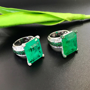 Nhẫn Đá CZ Thiết Kế Mới Cho Nữ Nhẫn Bạc Sterling 925 Tùy Chỉnh Nhẫn Xanh Ngọc Lục Bảo Sang Trọng - Product Image 4