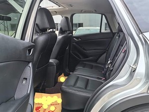 Mazda CX-5 <span class=keywords><strong>2012</strong></span> 2.0L à quatre roues motrices, version luxe avec toit ouvrant, voiture d'occasion abordable en bon état, très demandée - Product Image 4