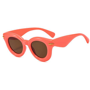 Lunettes de soleil femme Yang Mi la même mode version coréenne de simple ins lunettes de soleil rouges niche chic <span class=keywords><strong>Spice</strong></span> girl lunettes marée - Product Image 2