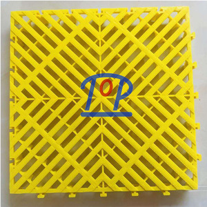 Baldosas de Plástico Modulares Antideslizantes de PP para Pisos de Garajes, Talleres de Lavado de Autos y Detallado - Product Image 4