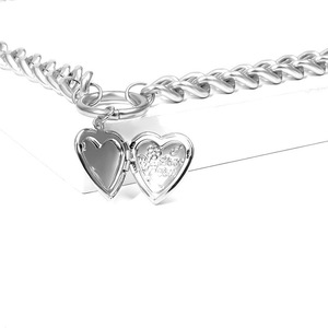 Collier pendentif en forme de cœur ouvrable, chaîne multicouche en alliage de zinc et acier, couleur or, bijoux cadeau pour femmes, accessoire de mode - Product Image 4