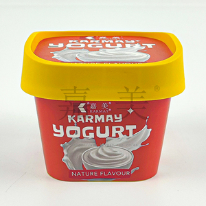 Pot de yaourt carré KARMAY en PP avec couvercle et cuillère, saveur nature, 75g, emballage rouge et jaune, étiquette imprimée sur moule, gobelet 125ml - Product Image 6