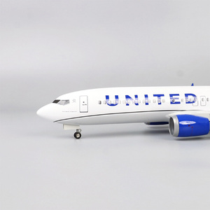 Modèle d'avion en résine Boeing 737 MAX <span class=keywords><strong>8</strong></span> United Airlines à l'échelle 1/85 de 47 cm, objet de collection, cadeau, avec trains d'atterrissage - Product Image 6
