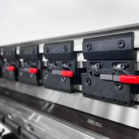 Presse plieuse CNC électro-hydraulique de 40, 50, 63 tonnes, 1300 mm, 1600 mm pour le pliage de tôles avec certification CE