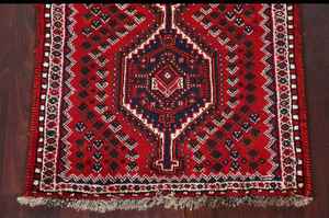 Alfombra Tribal Geométrica Roja Hecha a Mano Alfombra de Lana de 3x4 Pies Diseño Oriental Tradicional Material de Algodón Personalizable - Product Image 3