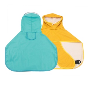 Großhandel Sommer Frühling Hunde PU-Leder Regenmantel mit Kapuze Wasserdicht Freizeit Outdoor Aktiv Alle Jahreszeiten Haustierkleidung - Product Image 6