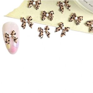 Breloques 3D Assorties pour Ongles, Sachet de 4g, Fleurs et Nœuds pour Manucure, Bricolage, Artisanat, Accessoires de Bijoux Style Français - Product Image 1