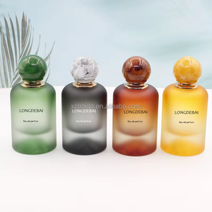 Sản Xuất Núi Lửa Dưới Thiết Kế Uốn Chất Lượng Dày Cơ Sở Frosted 30Ml 50 Chai Nước Hoa Thủy Tinh 100 Với Nắp Nhựa - Product Image 4