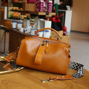 Nuevo Bolso de Hombro de Cuero Genuino Estilo Boston, Bolso Bandolera Cuadrado Pequeño de Gran Capacidad para Mujer, Versátil - Product Image 3