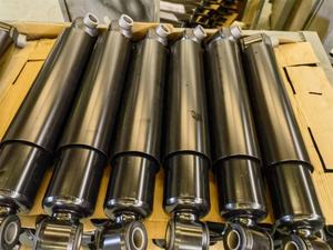 6733261400 6743261200 6743261300 6743261400 9673260000 9673261100 9703260000 9703260200 9703260700 Ammortizzatore Sospensione - Product Image 4