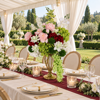 Centre de table de mariage moderne en soie artificielle de luxe, arrangement d'hortensias et de roses pour la décoration d'événements et de réceptions