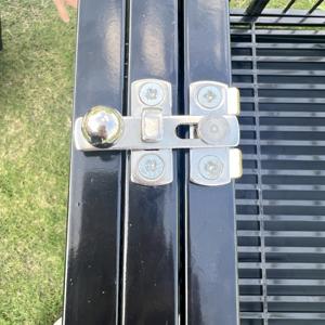 Köpek kafesi yüksek kaliteli kalın takviyeli <span class=keywords><strong>metal</strong></span> tel örgü köpek sandık büyük hayvan kafesi çift kapı ağır köpek kulübesi katlanır tekerlek üzerinde taşımak için - Product Image 4