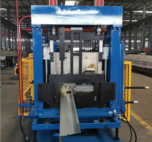 Xinnuo <span class=keywords><strong>C</strong></span> Z Pfetten rollen form maschine Inter charge Manufacture Voll automatische CZ-Austausch pfetten maschine - Product Image 3