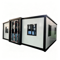 Villa préfabriquée extensible à montage facile avec une bonne isolation thermique, maison modulaire de luxe en bois grainé