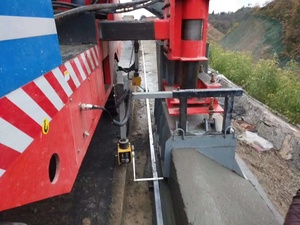 ठोस अंकुश लगाने पक्की सड़क करनेवाला/कंक्रीट Slipform पक्की सड़क करनेवाला सड़क निर्माण मशीनरी - Product Image 2