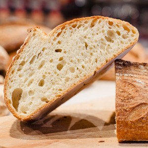 Semoule de blé dur biologique la plus vendue, farine bio italienne, re-moulinée, emballage de 1 kg, fabriqué en Italie pour l'exportation - Product Image 2