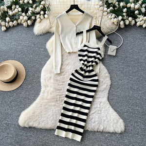 Gaun musim gugur wanita, 2 potong setelan kardigan lengan panjang dua potong bergaris rajut - Product Image 5