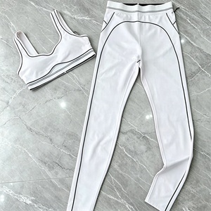 Set Sportivo da Donna per Yoga, Reggiseno Sportivo e Leggings, 2 Pezzi, Comodo, Elastico, Traspirante, in Tessuto Spandex/Poliestere, <span class=keywords><strong>Abbigliamento</strong></span> per Yoga - Product Image 4