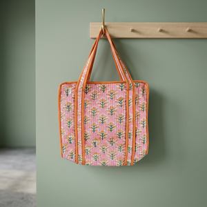 Floral Design Orange Floral Quilted Tote <b>Bag</b> Machine-made Stylish Summer & Autumn Carry <b>Bag</b> for Travel & <b>Weekend</b> Friendly <b>Bags</b> - Product Image 4