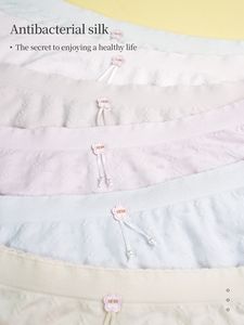 Culottes en soie de qualité supérieure, vente en gros d'usine, couleur unie, douces et confortables, logo personnalisé, soie de mûrier naturelle, sous-vêtements pour femmes - Product Image 6