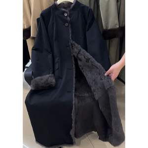 Parka d'hiver réversible mi-longue pour femme avec doublure en fausse fourrure de lapin, nouveau style, coupe ample et douce, vêtement d'extérieur en peluche - Product Image 2