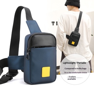 Bolso de pecho pequeño informal para hombre, bolso para teléfono móvil para estudiantes, bolso cruzado de un solo hombro con logotipo impreso, marca de moda, estilo coreano - Product Image 1