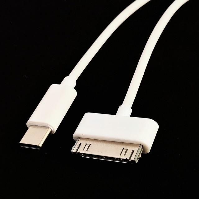 Type-C to 30-pin Charging Cable Compatible with IPod, iPhone 3/4, iPad 1/2/3, 1 Meter.