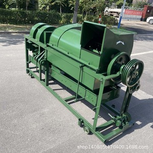 เครื่องแยกเมล็ดข้าวโพดและข้าวฟ่างอเนกประสงค์แบบขับเคลื่อนด้วย PTO พร้อมระบบเกียร์สีเขียว - Product Image 1