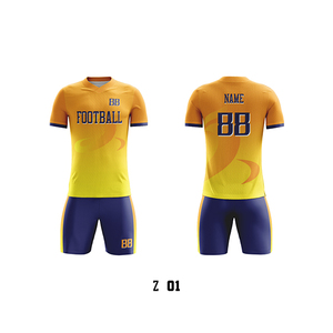 Conjunto de Camisetas de Fútbol Sublimadas Personalizadas para Hombre - Uniformes de Equipo Estilo Retro Vintage - Product Image 1