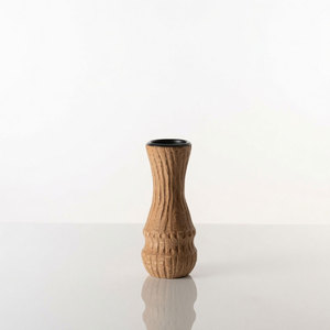 Vase floral contemporain en terre cuite rouge, décoration d'intérieur, centre de table décoratif, porte-fleurs - Product Image 6