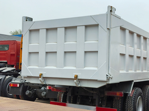 Camion à benne basculante diesel Chine National Heavy Duty Truck 20t Euro 2 avec caméra arrière 8x4 roue motrice tourner à droite norme robuste - Product Image 4