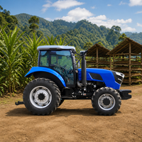 Magnifique tracteur agricole 4x4 de 80 CV avec cabine climatisée, pression hydraulique renforcée, capacité de levage élevée pour les travaux sur le terrain