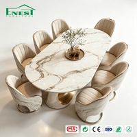 Table à manger ovale moderne en marbre avec 8 chaises, garniture en métal doré, ensemble de restaurant, personnalisation complète pour projet de villa ou de manoir
