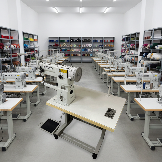 OREN Industrial Computerized Automatic Sewing Machine High-Speed Programmable Features Automatic Lubrication   RN8B-246