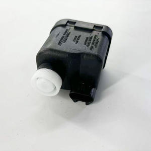 Moteur de réglage de niveau des phares avant gauche/droite pour CHRYSLER <span class=keywords><strong>Jeep</strong></span> <span class=keywords><strong>Wrangler</strong></span> 2011-2017 3.6L 3.8L - Product Image 2