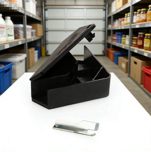 Piège à souris durable pour la maison, boîte à appât avec clé en métal - Product Image 5