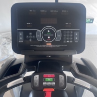 Equipo de gimnasio comercial Cinta de correr eléctrica motorizada profesional Máquina de correr 200kg Peso máximo del usuario