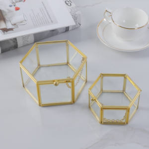 <span class=keywords><strong>Coffret</strong></span> cadeau de mariage de luxe fait à la main élégant présentoir en verre et métal pour bagues et colliers boîte à bijoux de qualité pour hommes et femmes - Product Image 6